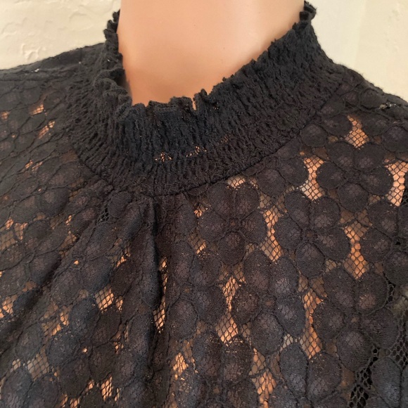 CeCe Black Laced High-Neck Peplum Top Women’s Size M Short Flare Sleeves Lining - Picture 5 of 16